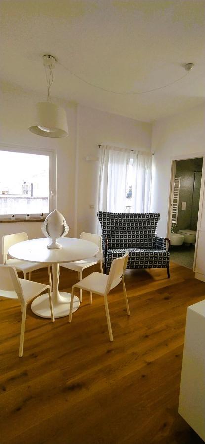 Via Genova 31 Apartment Bari Exterior foto